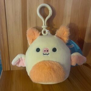 Squishmallows Meghan the bat clip BNWT